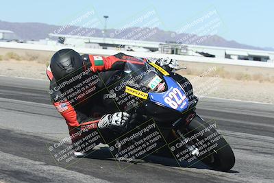 media/Oct-30-2025-Racers Edge (Thu) [[dabbdaf680]]/2-A Group/Session 3 (Turn 15 Inside)/